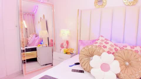 evangelin_ts online show from 11-24-25, 02:06