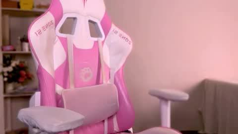 Snapshot of evangelinavangelisx chatting on 12-19-25, 02:02 Streams schedule Wed Thursday Friday Saturday Sunday 1100-1700GMT Monday and Tuesday Day offs online show from 12-19-25, 02:02