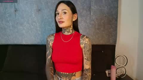 evangeline_hell online show from 05-05-26, 10:45