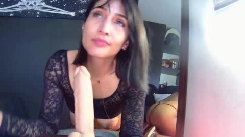  Eva online show from 01-11-25, 09:36