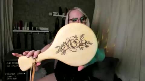 Snapshot of evanharlowe chatting on 12-20-25, 11:23 Evan Harlowe online show from 12-20-25, 11:23