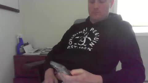 Snapshot of evans008 chatting on 04-06-26, 06:31 EvanS online show from 04-06-26, 06:31