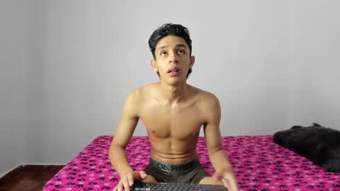 Snapshot of evans_collins24 chatting on 01-18-25, 03:09 Evans collins24 online show from 01-18-25, 03:09