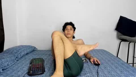 Snapshot of evans_collins24 chatting on 12-13-25, 08:36 Evans collins24 online show from 12-13-25, 08:36