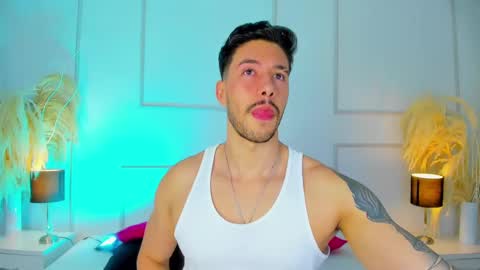 E V A N S online show from 10-20-25, 10:21