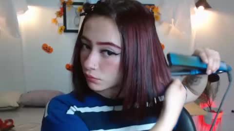 Snapshot of evanss_lx chatting on 10-18-25, 01:01 Evanssa lx online show from 10-18-25, 01:01