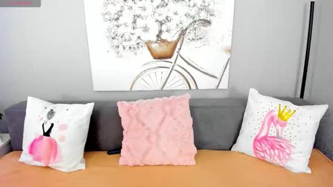 Adelina online show from 11-24-25, 08:14