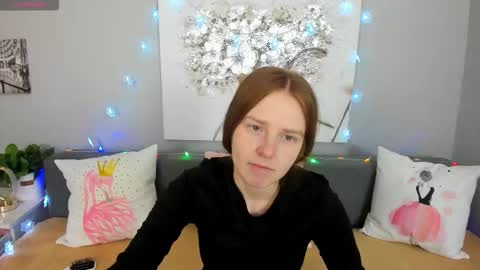 Adelina online show from 12-15-25, 05:01