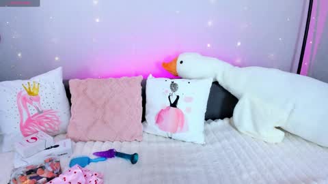 Adelina online show from 04-13-26, 04:51