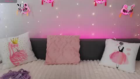 Adelina online show from 06-11-26, 04:54