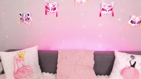 Adelina online show from 06-18-26, 03:51