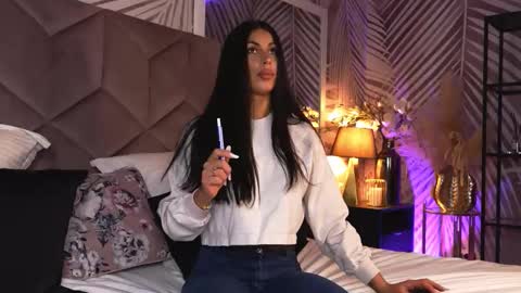 EvaRhea online show from 03-23-26, 04:27