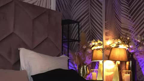 EvaRhea online show from 04-27-26, 02:53