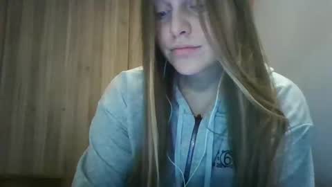 evasapples2026 online show from 01-15-26, 07:06