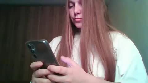 evasapples2026 online show from 03-18-26, 10:13