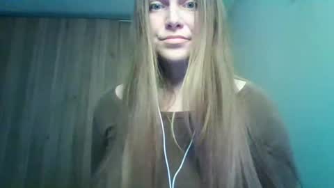 evasapples2026 online show from 04-13-26, 11:59