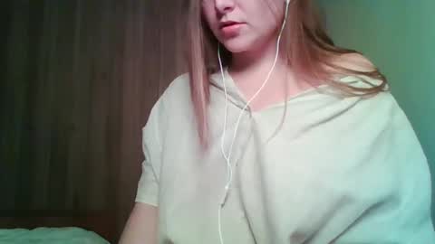 evasapples2026 online show from 05-23-26, 09:08