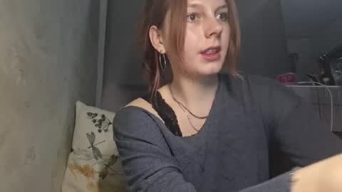 Snapshot of evashinee_ chatting on 06-30-26, 06:31 evashinee_ online show from 06-30-26, 06:31