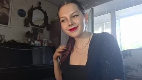 Snapshot of evashinee_ chatting on 07-01-26, 12:51 evashinee_ online show from 07-01-26, 12:51