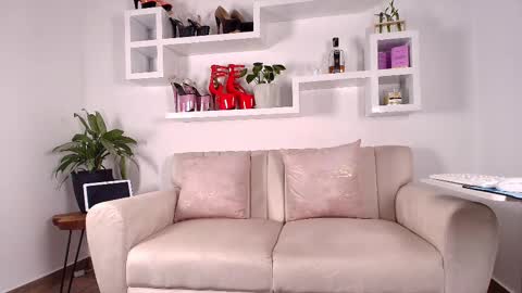  EVA LUNA online show from 02-27-25, 10:53