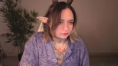 Snapshot of evathewitcher chatting on 07-04-26, 02:40 EvaTheWitcher online show from 07-04-26, 02:40