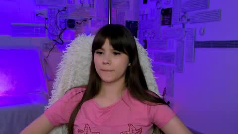 Eva  next stream -  - 1600 UTC2000  online show from 04-25-26, 01:41
