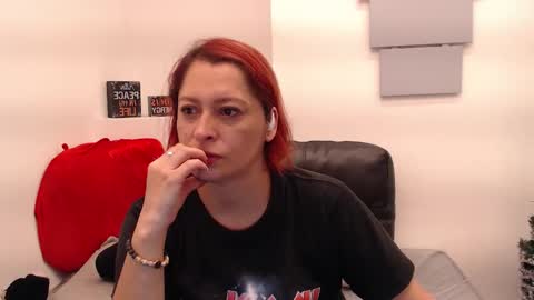 Eva Twiss online show from 03-30-26, 11:55