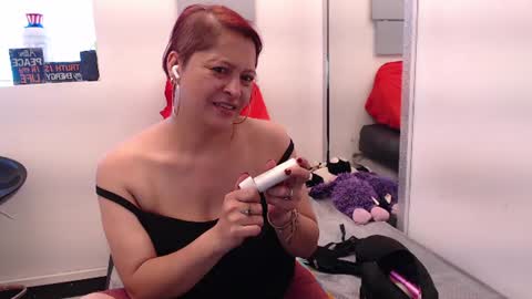 Eva Twiss online show from 07-23-26, 02:26