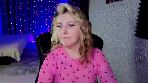 Snapshot of evavibe chatting on 02-15-26, 05:53 evavibe online show from 02-15-26, 05:53