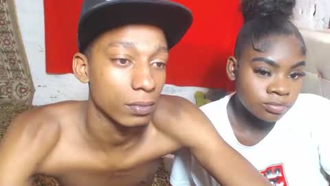 Eva And Emmanuel online show from 07-25-26, 06:49