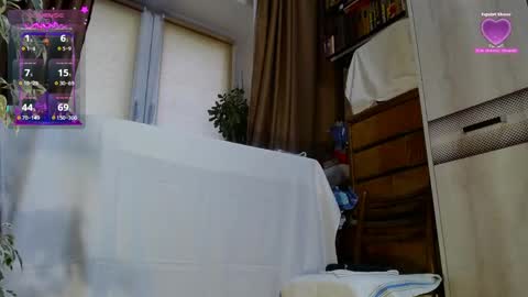 Francine online show from 05-05-26, 01:30