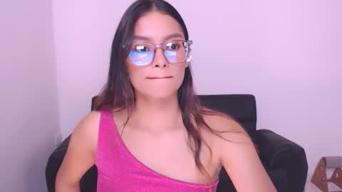 Snapshot of eve_rox18 chatting on 12-05-24, 06:33 Eve Rox18 online show from 12-05-24, 06:33