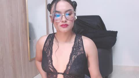 Eve Rox18 online show from 04-17-26, 03:09