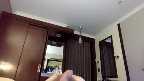 Snapshot of eveee228 chatting on 10-31-25, 10:38 eveee228 online show from 10-31-25, 10:38