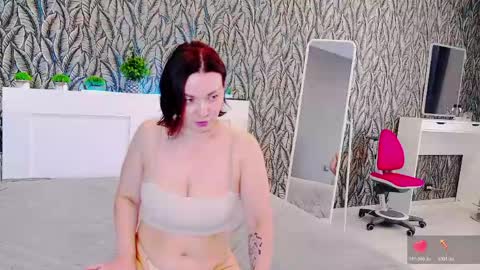 EveLibston online show from 06-05-26, 02:51