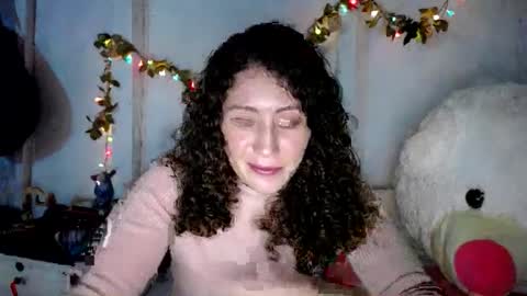 Snapshot of evelin97 chatting on 11-16-25, 02:17 evelin97 online show from 11-16-25, 02:17