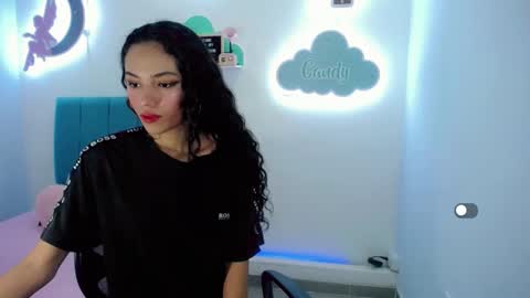 Snapshot of evelin_shy chatting on 12-29-24, 06:56 Evelin online show from 12-29-24, 06:56