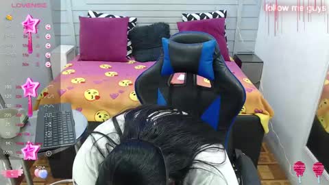 evelin zaens online show from 02-18-25, 01:32