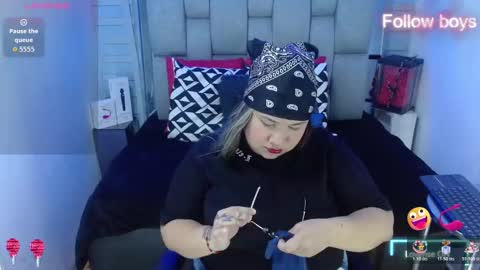 evelin zaens online show from 10-19-25, 04:57