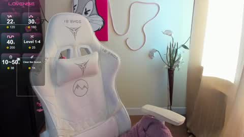 Evelina online show from 07-10-26, 01:21