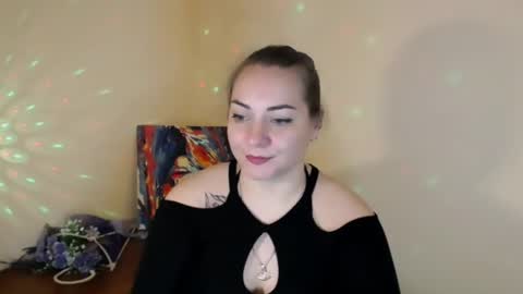 Snapshot of evelineli chatting on 02-28-25, 02:53 Lydia online show from 02-28-25, 02:53