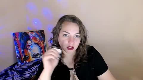 Snapshot of evelineli chatting on 10-05-25, 04:33 Lydia online show from 10-05-25, 04:33