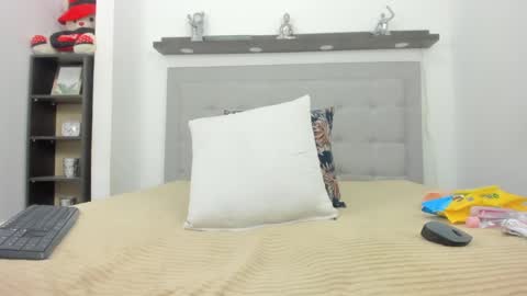 evelyn_morgan1 online show from 01-23-25, 10:01