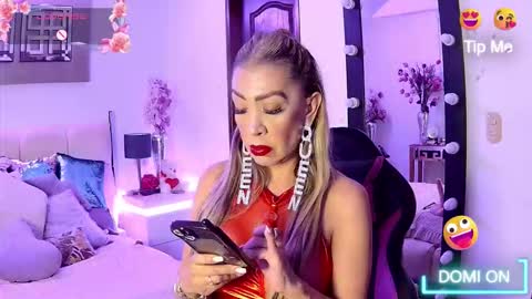 Snapshot of evelynagrey chatting on 11-30-25, 06:28 EvelynaGrey online show from 11-30-25, 06:28