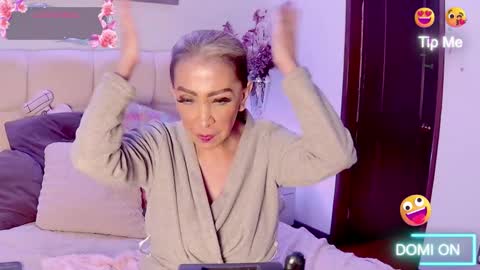 Snapshot of evelynagrey chatting on 01-15-26, 04:33 EvelynaGrey online show from 01-15-26, 04:33