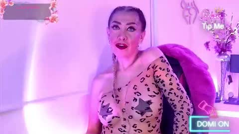 Snapshot of evelynagrey chatting on 02-03-26, 01:26 EvelynaGrey online show from 02-03-26, 01:26