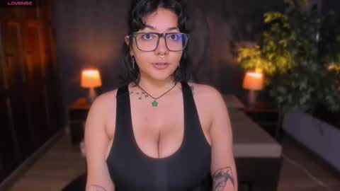  Evelyn  online show from 02-19-26, 12:12