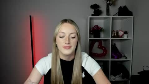 evelynblond online show from 07-23-26, 12:58