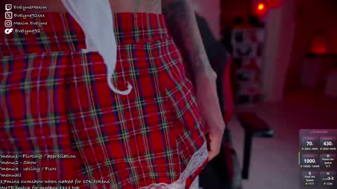 Evelyne online show from 03-19-26, 08:57