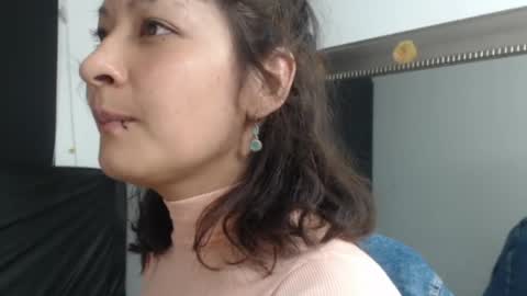 Evelyne online show from 04-15-26, 03:02